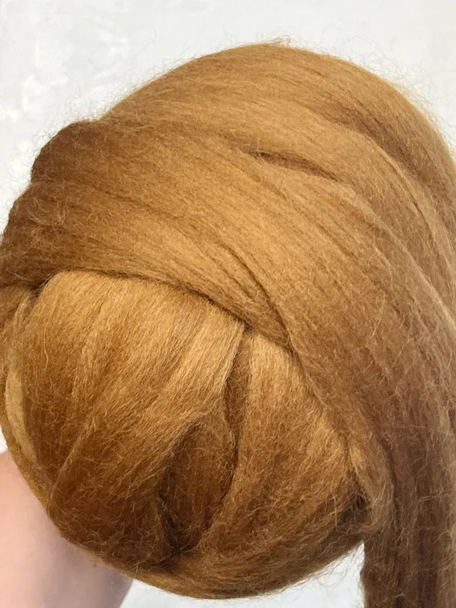 Chestnut Corriedale Roving