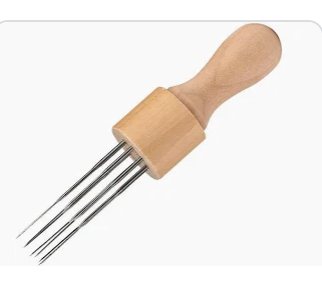 8 Needle Holder: Wooden Handle