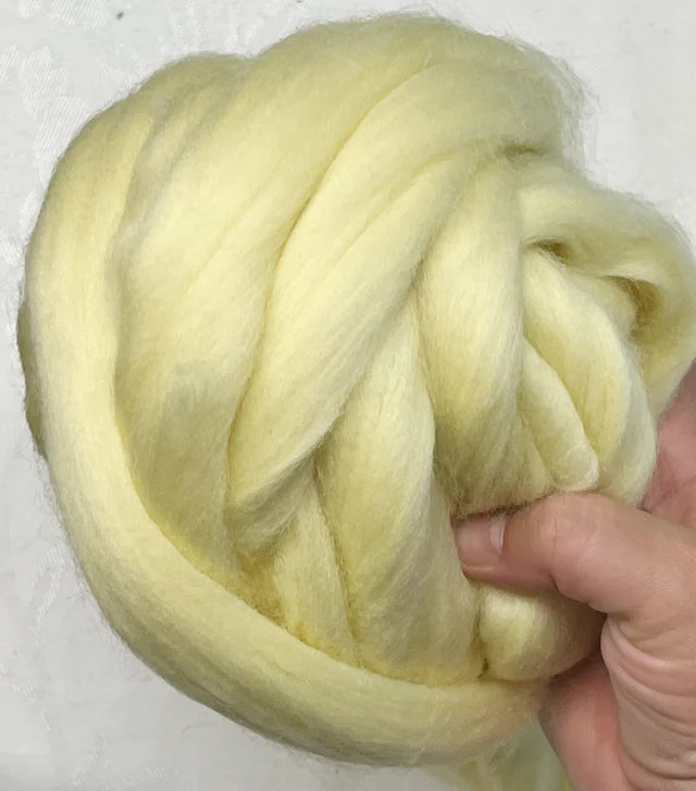 Butter Corriedale Roving